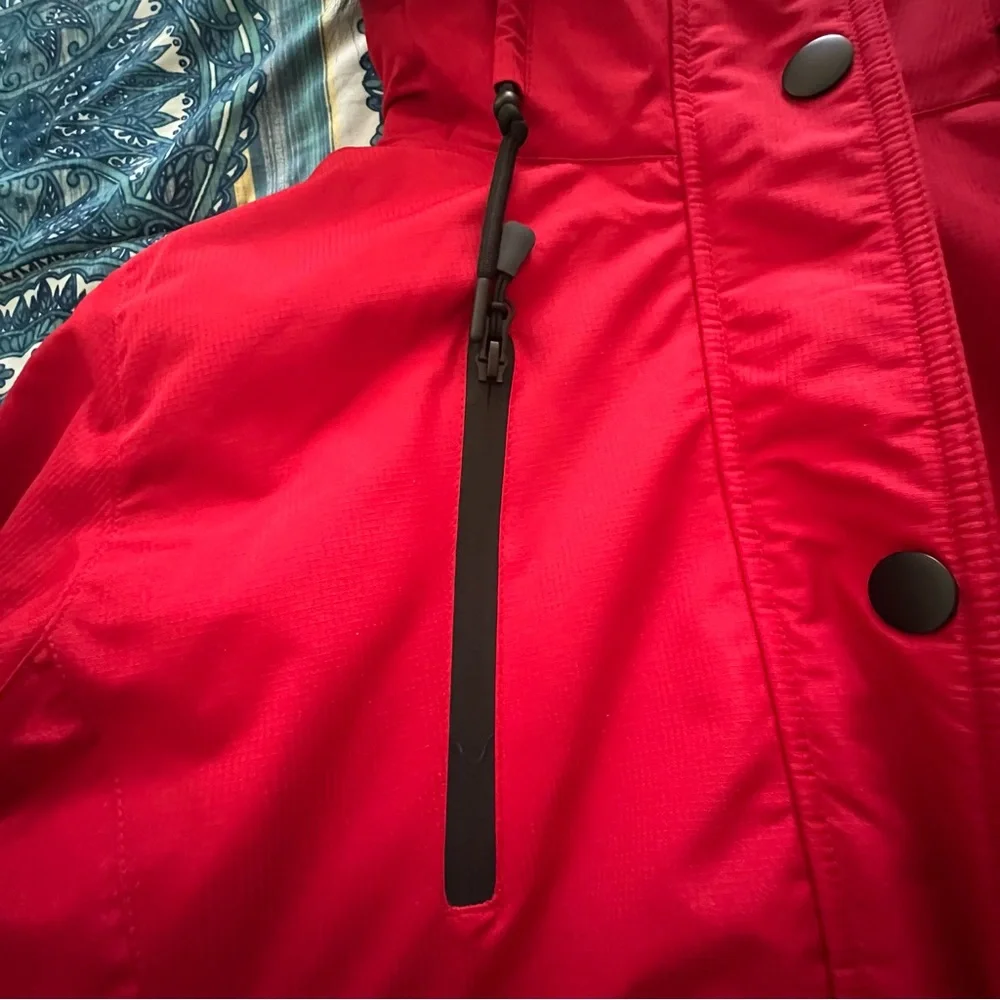 Women's Bold Red Ski & Snow Jacket - Picture 2 of 11